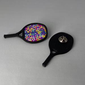 Pins e bottons personalizados com corte especial e formato exclusivo