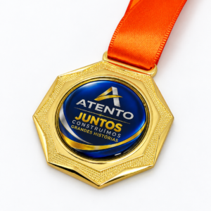 Medalha Personalizada sextavada em Metal – 60x50mm – METAL04